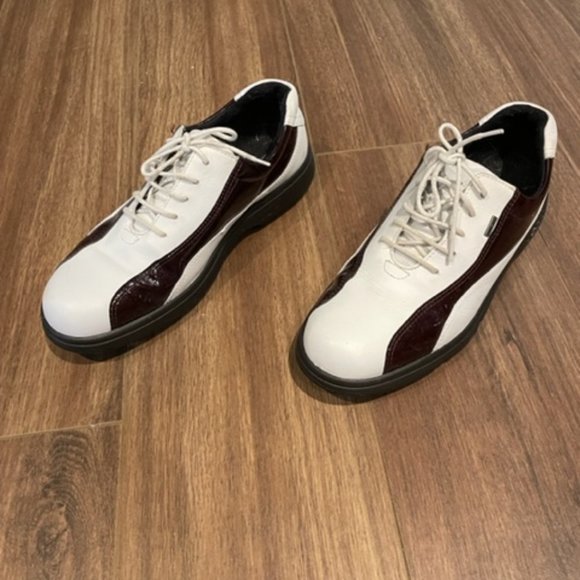 Ecco Women Golf Shoes, size 37.5 - Picture 2 of 5
